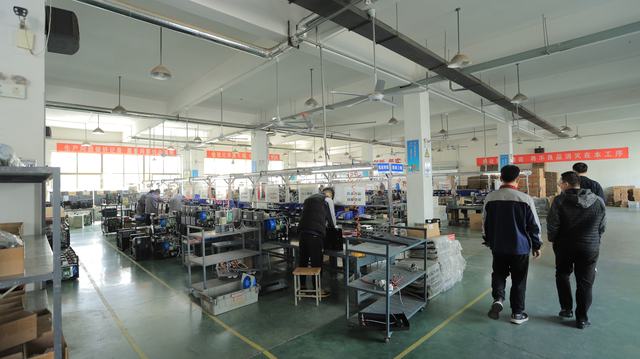 WELDERNEED welding machine production workshop
